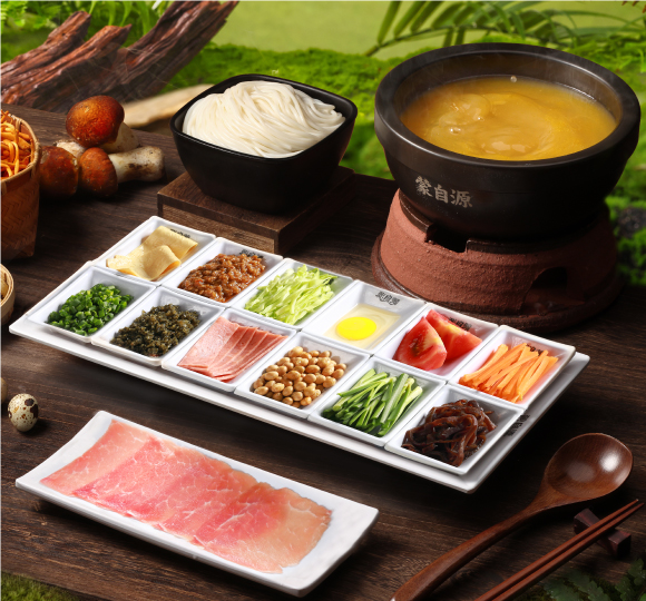 蒙自源蒙自源傳統(tǒng)過橋米線